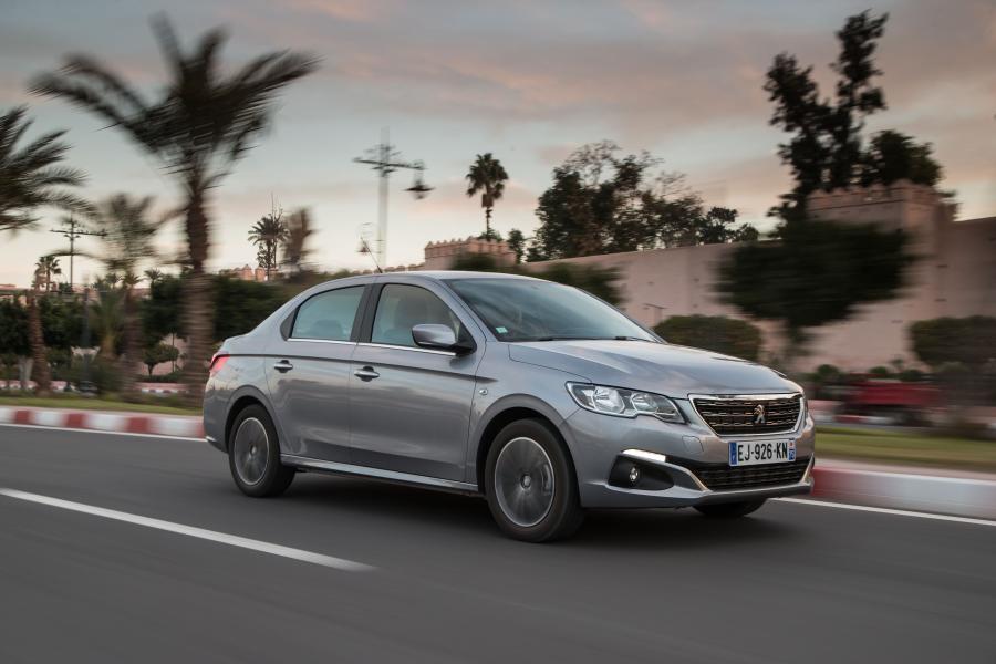  Peugeot 301 2016 года  (фото 18 из 40)